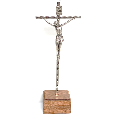Crosses & Crucifixes